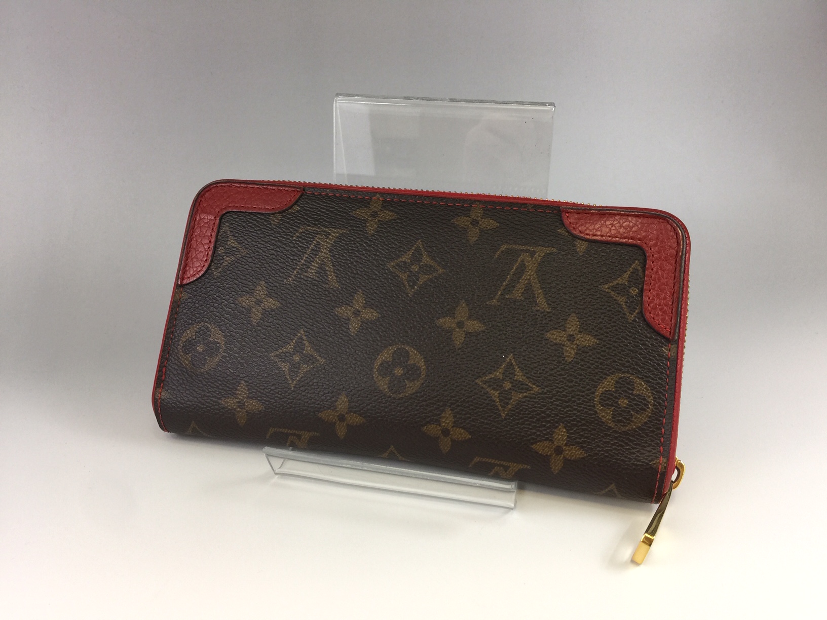 LOUIS VUITTON【ルイヴィトン】モノグラム ジッピーウォレット
