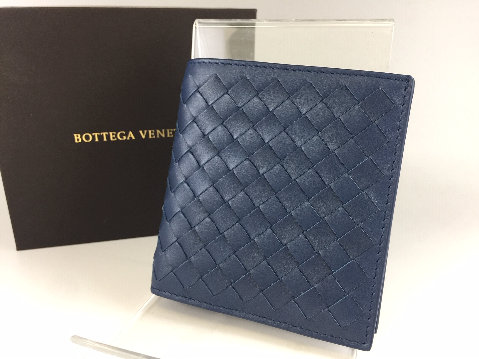 BOTTEGA VENETA【ボッテガヴェネタ】イントレチャート 財布 2つ折り 札入れ 画像1