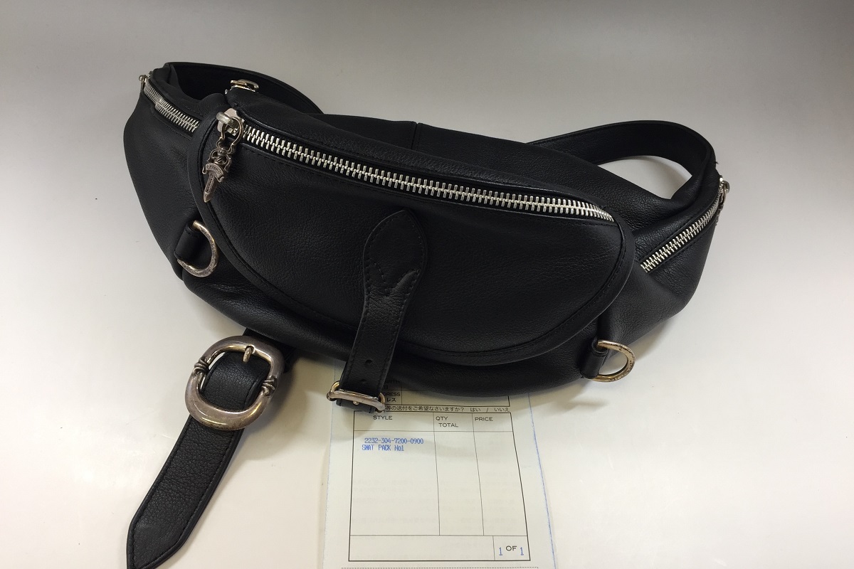 CHROME HEARTS【クロムハーツ】革 スナップバッグ 画像1