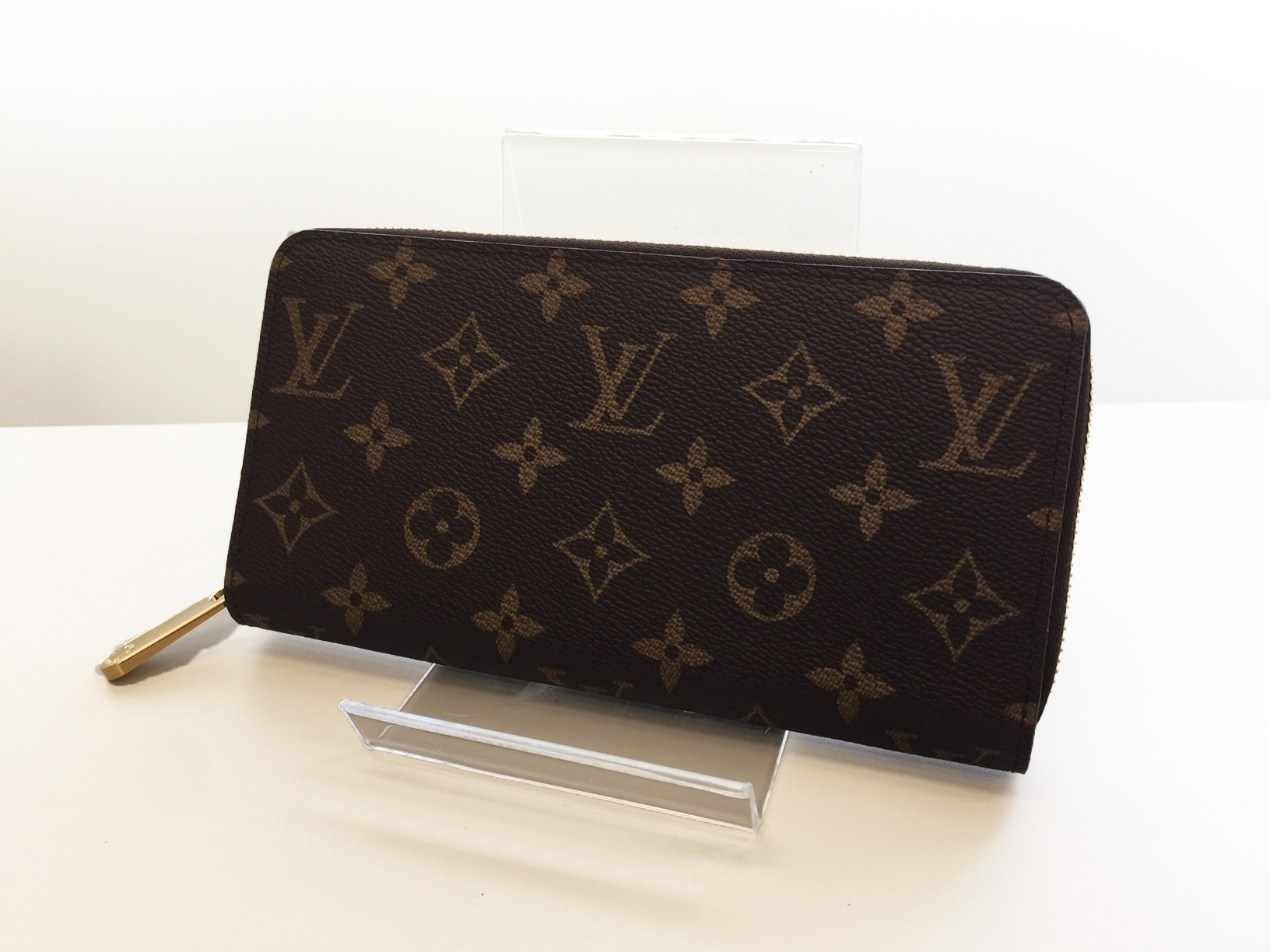 LOUIS VUITTON【ルイヴィトン】モノグラム 財布 ジッピーウォレット M41895 画像1