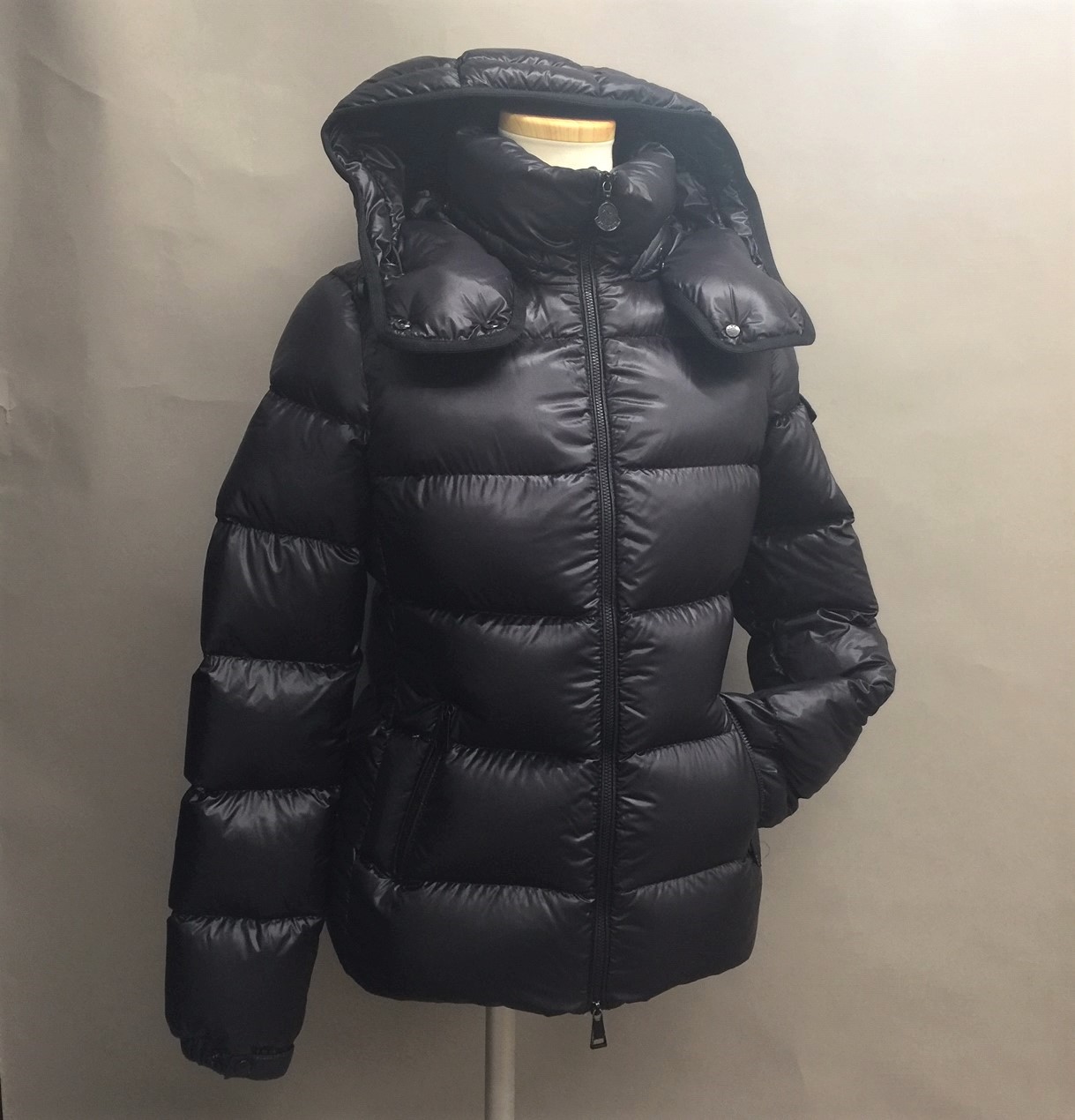 Moncler【モンクレール】ダウンジャケット コート 画像1