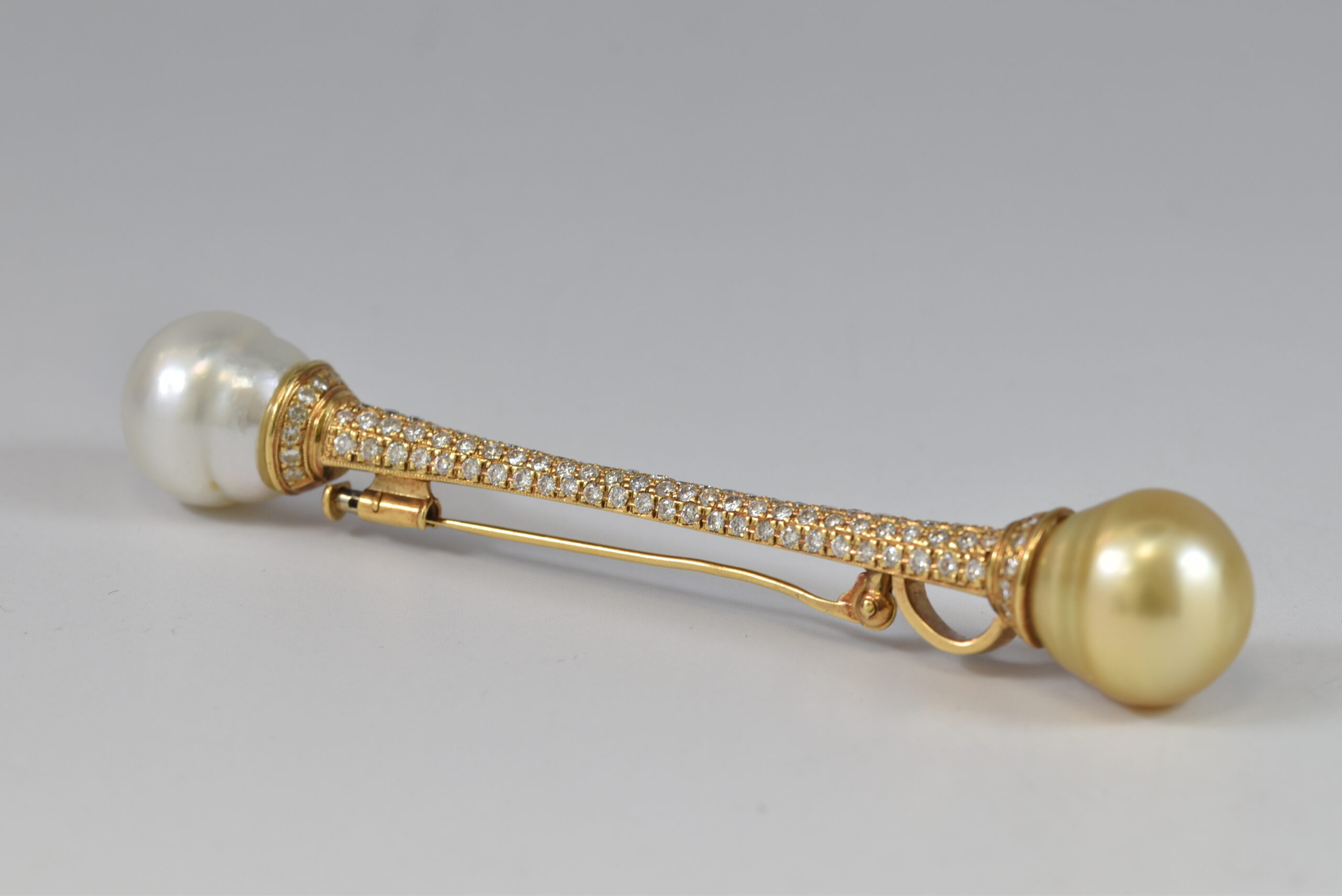 ブローチ 画像1