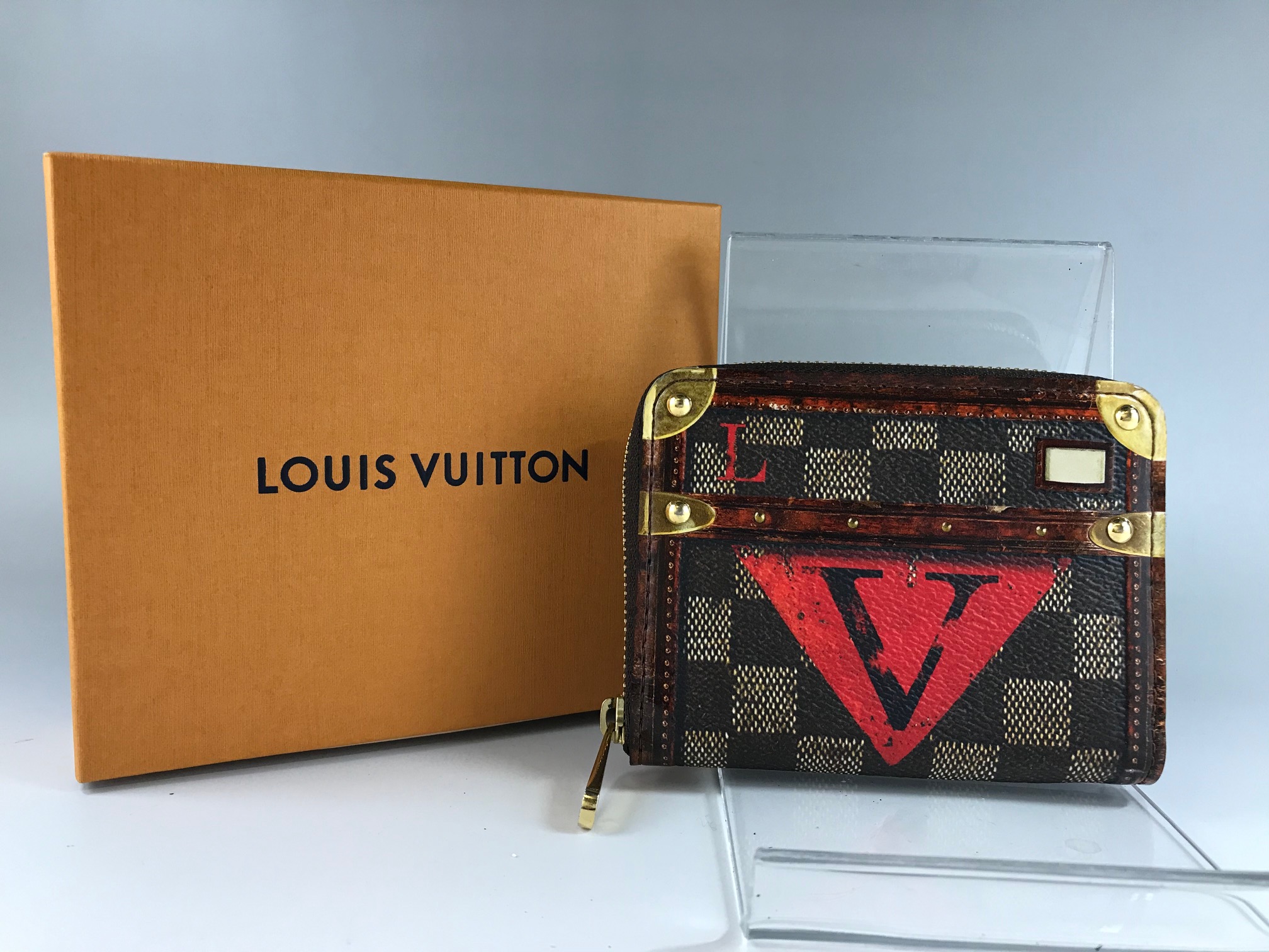 LOUIS VUITTON【ルイヴィトン】ダミエ ジッピーコインパース トランクタイム M52745 画像1