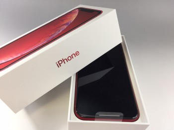 iPhoneXR 64GB 画像1