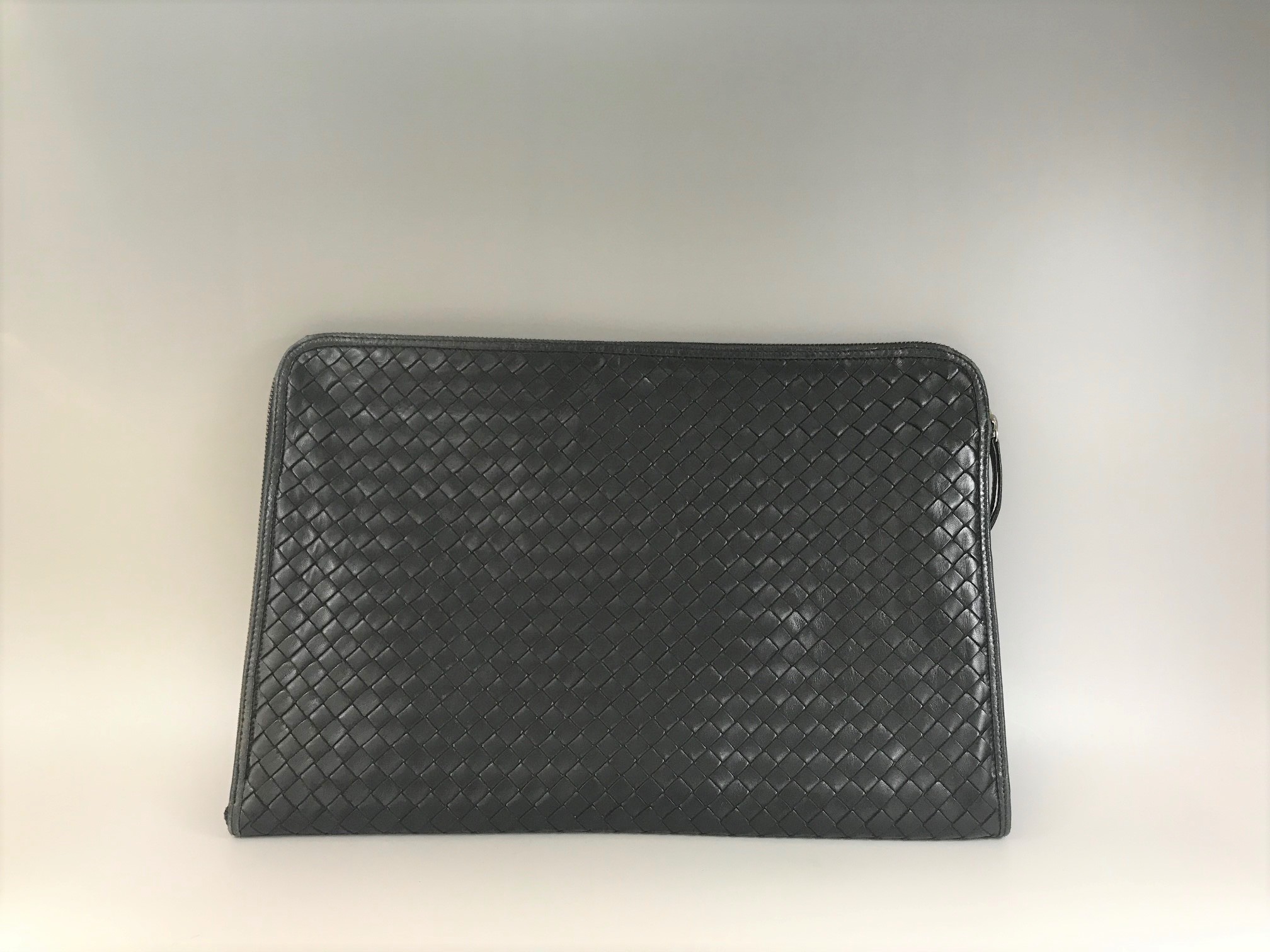 BOTTEGA VENETA【ボッテガヴェネタ】イントレチャート クラッチバッグ 画像1