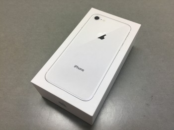 iPhone8 64GB 画像1