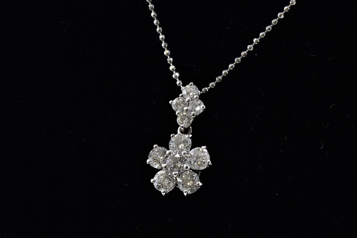 ネックレス 画像1