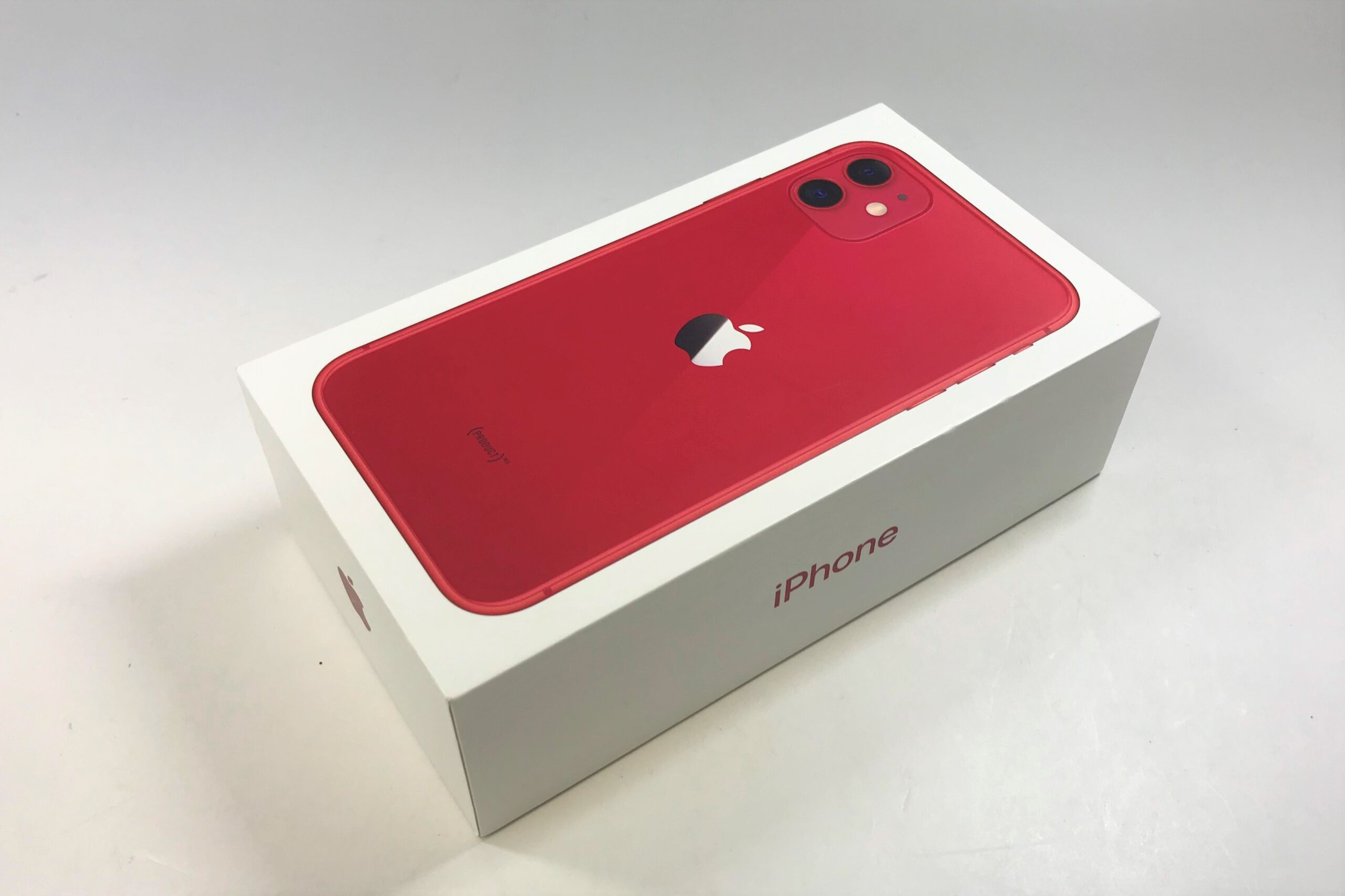 au iphone11 128GB 画像1