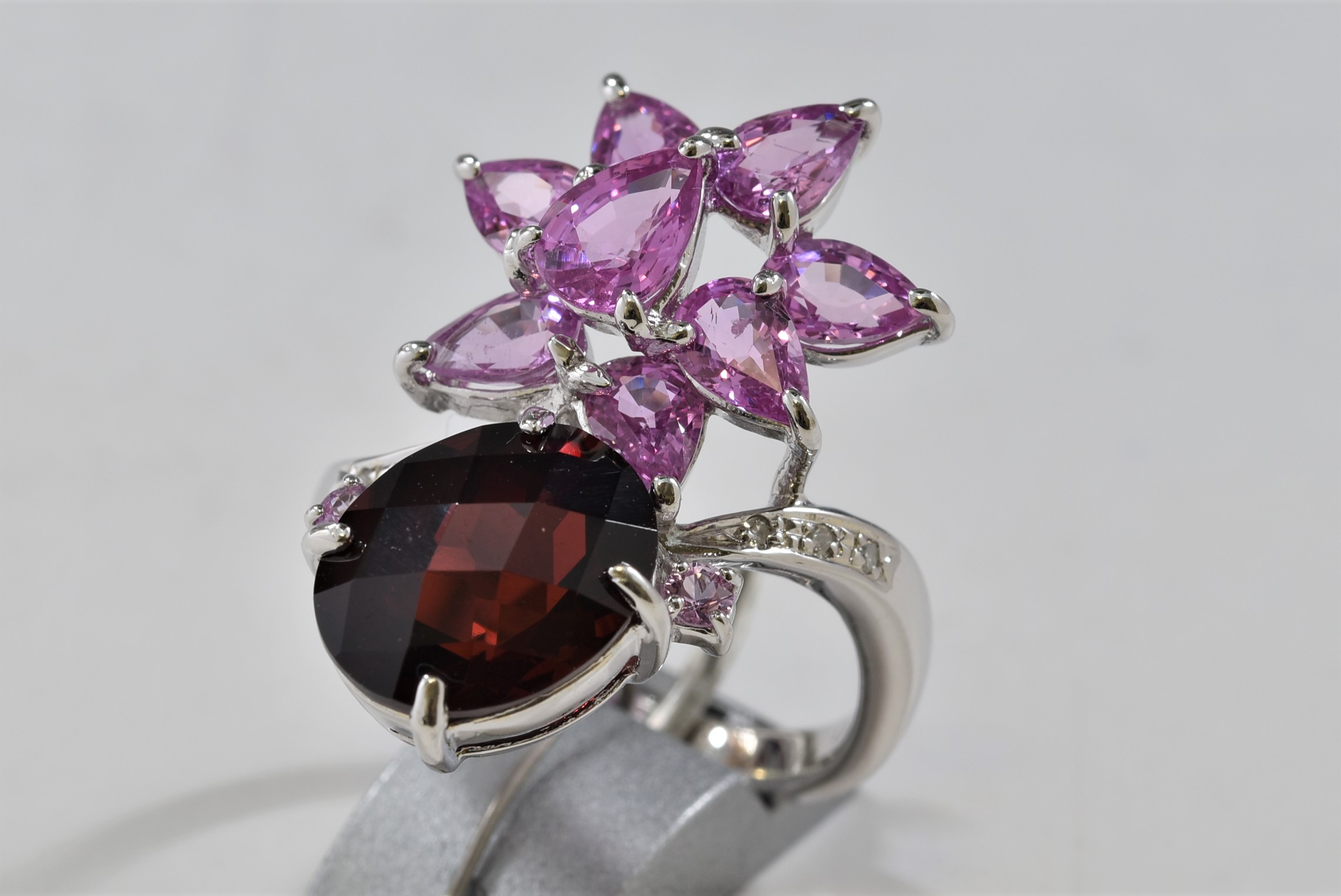 K14WG ガーネット ピンクサファイア ダイヤモンド 指輪 画像1