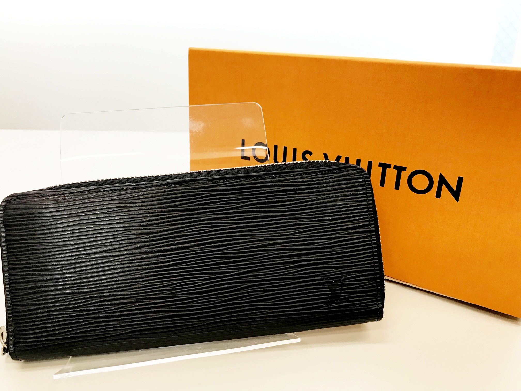 LOUIS VUITTON【ルイヴィトン】エピ 財布 ポルトフォイユクレマンス M6091J 画像1