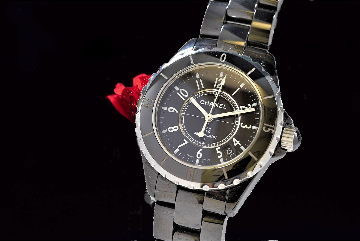 CHANEL【シャネル】J12 旧型 画像1