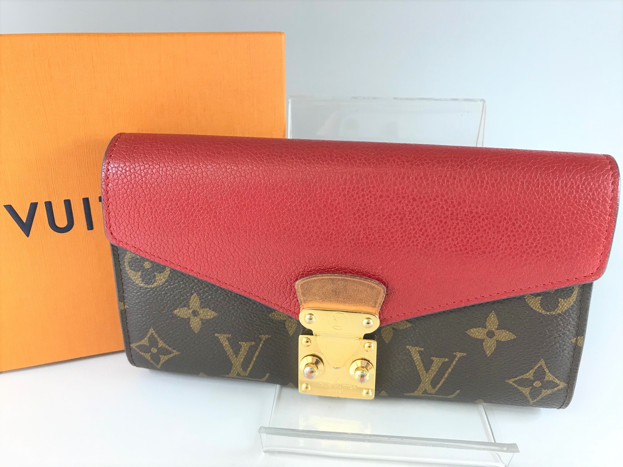 LOUIS VUITTON【ルイヴィトン】モノグラム ポルトフォイユパラス M58414 画像1