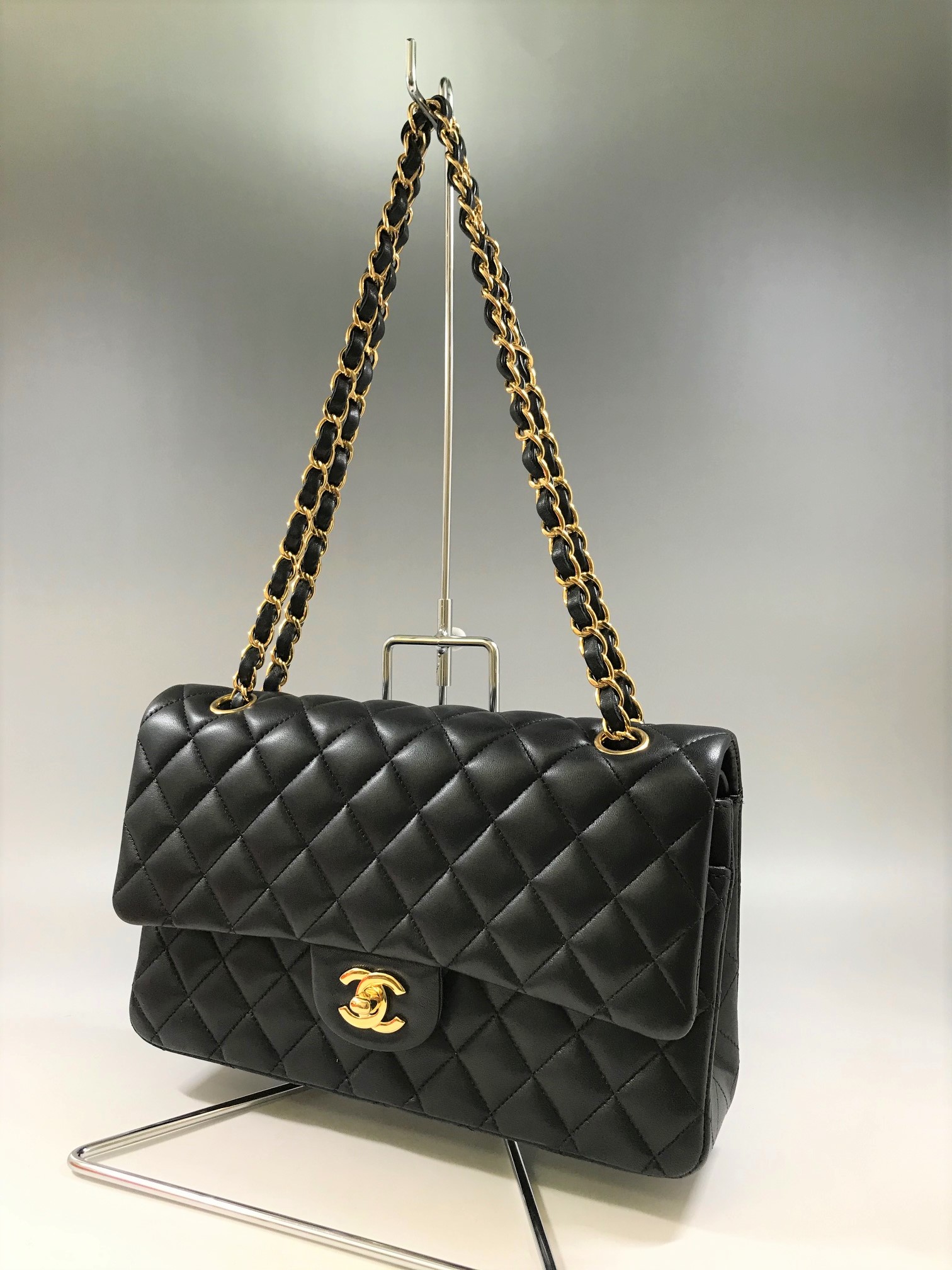 CHANEL【シャネル】マトラッセ チェーン ショルダーバッグ 画像1