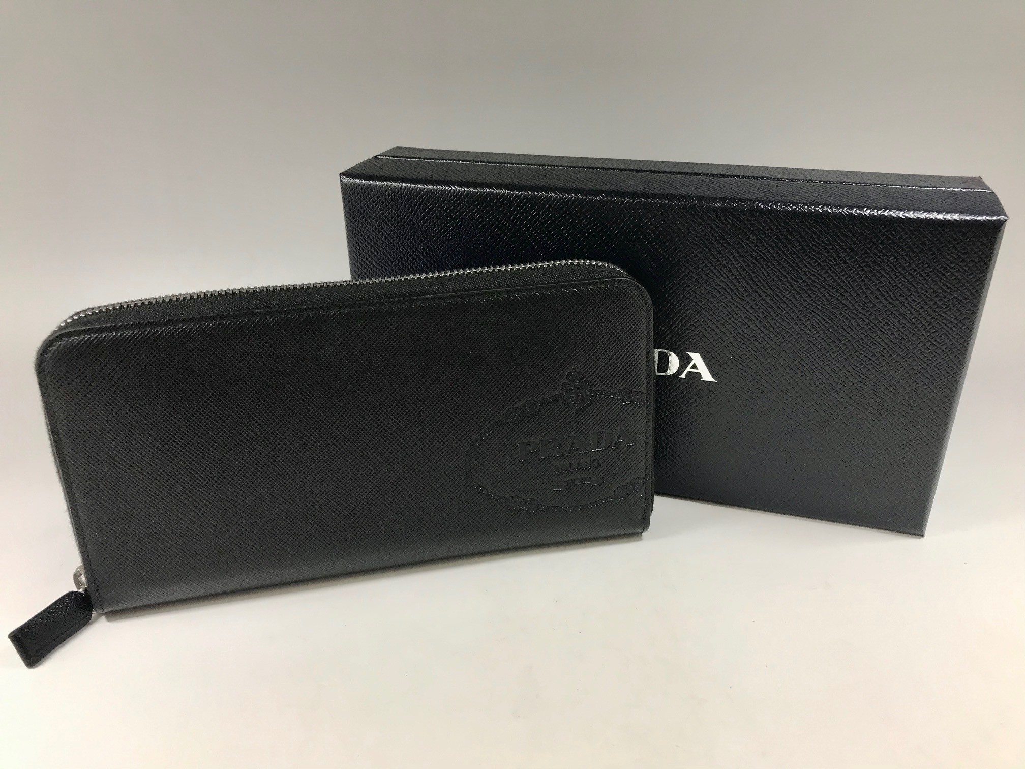 PRADA【プラダ】サフィアーノ 財布 2ML317 画像1