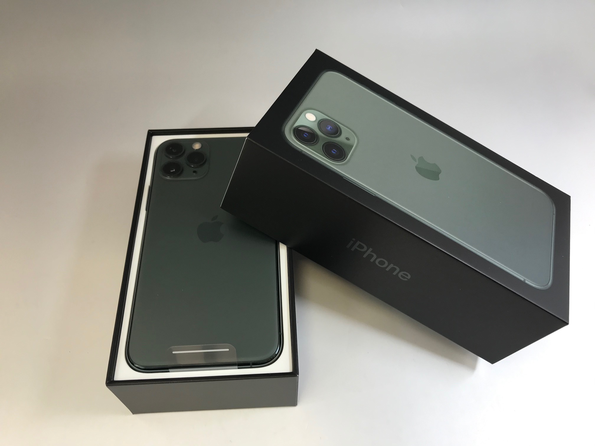 ソフトバンク SOFTBANK iPhone11Pro 256GB アイフォン スマートフォン 画像1