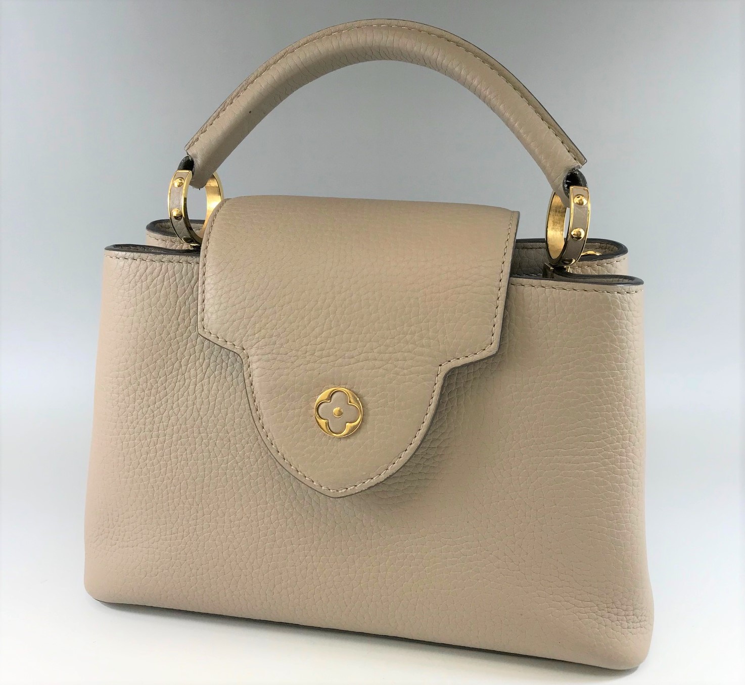 【美品】LOUIS VUITTON カプシーヌBB ベージュM94634 楽天市場】【LOUIS VUITTON】LV ルイヴィトン カプシーヌBB