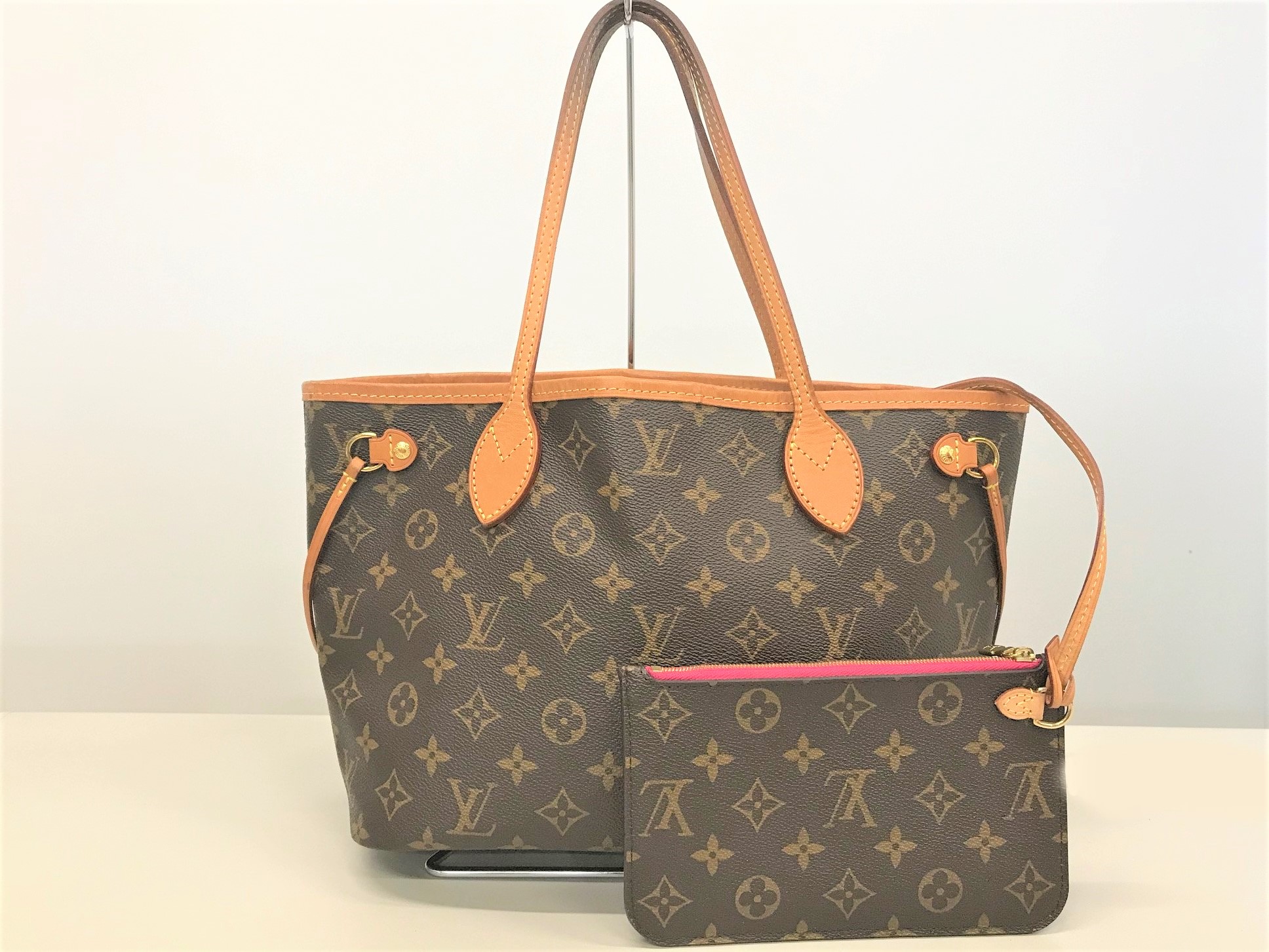 LOUIS VUITTON 【ルイヴィトン】モノグラム ネヴァーフル M41245 画像1