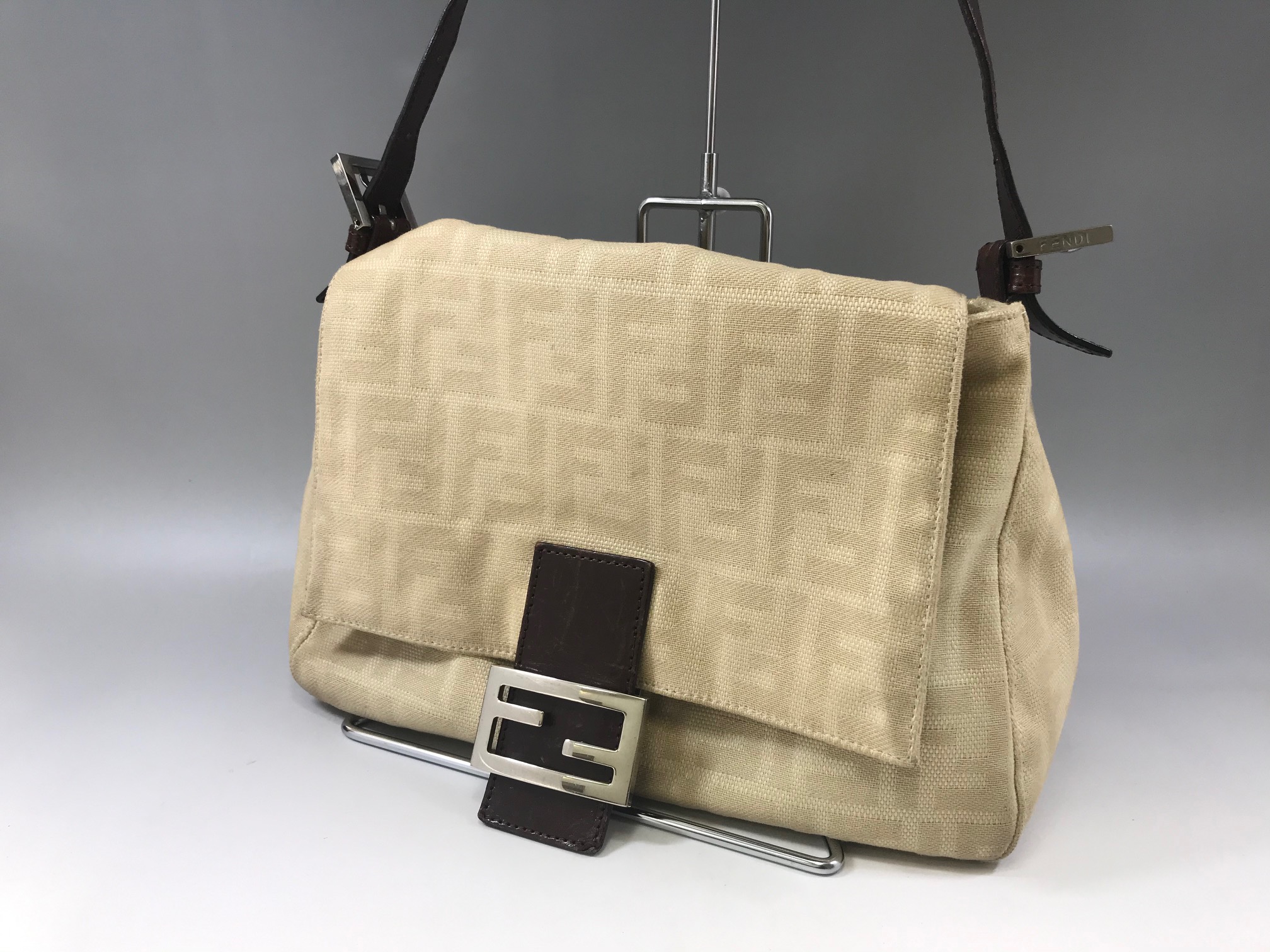 FENDI【フェンディ】 マンマバケット ハンドバック 画像1