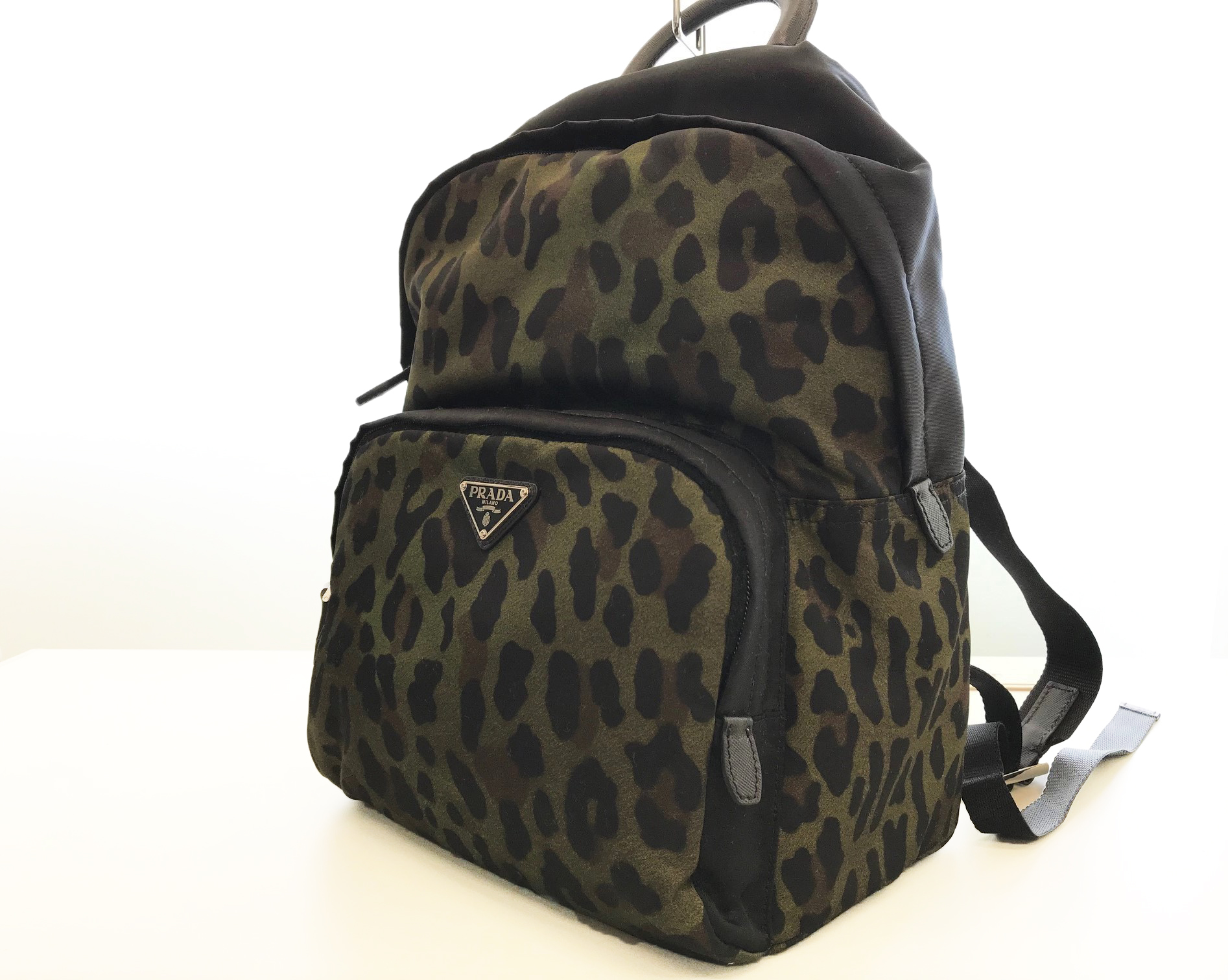 PRADA 【プラダ】 黒×迷彩柄 ナイロン リュックサック バックパック 1BZ001 画像1