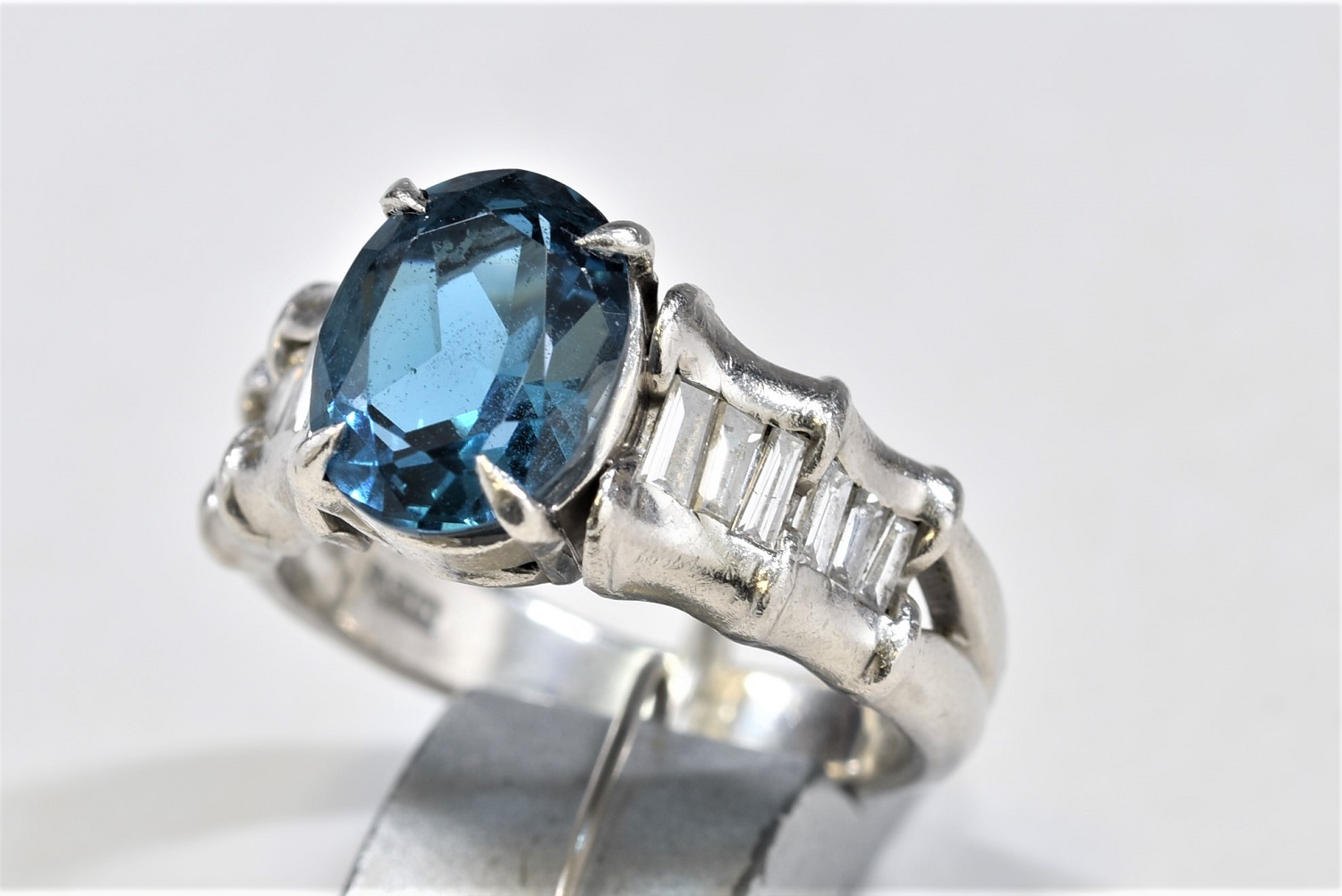 Pt900 プラチナ ブルートパーズ ダイヤモンド 指輪 画像1