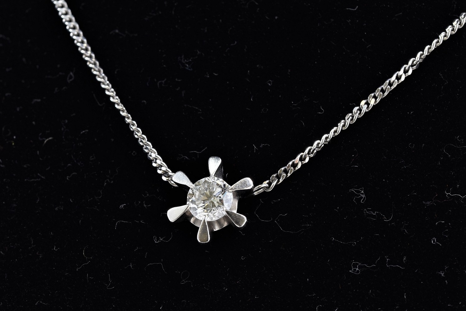 Pt850/Pt900 プラチナ ダイヤモンド プチネックレス 画像1