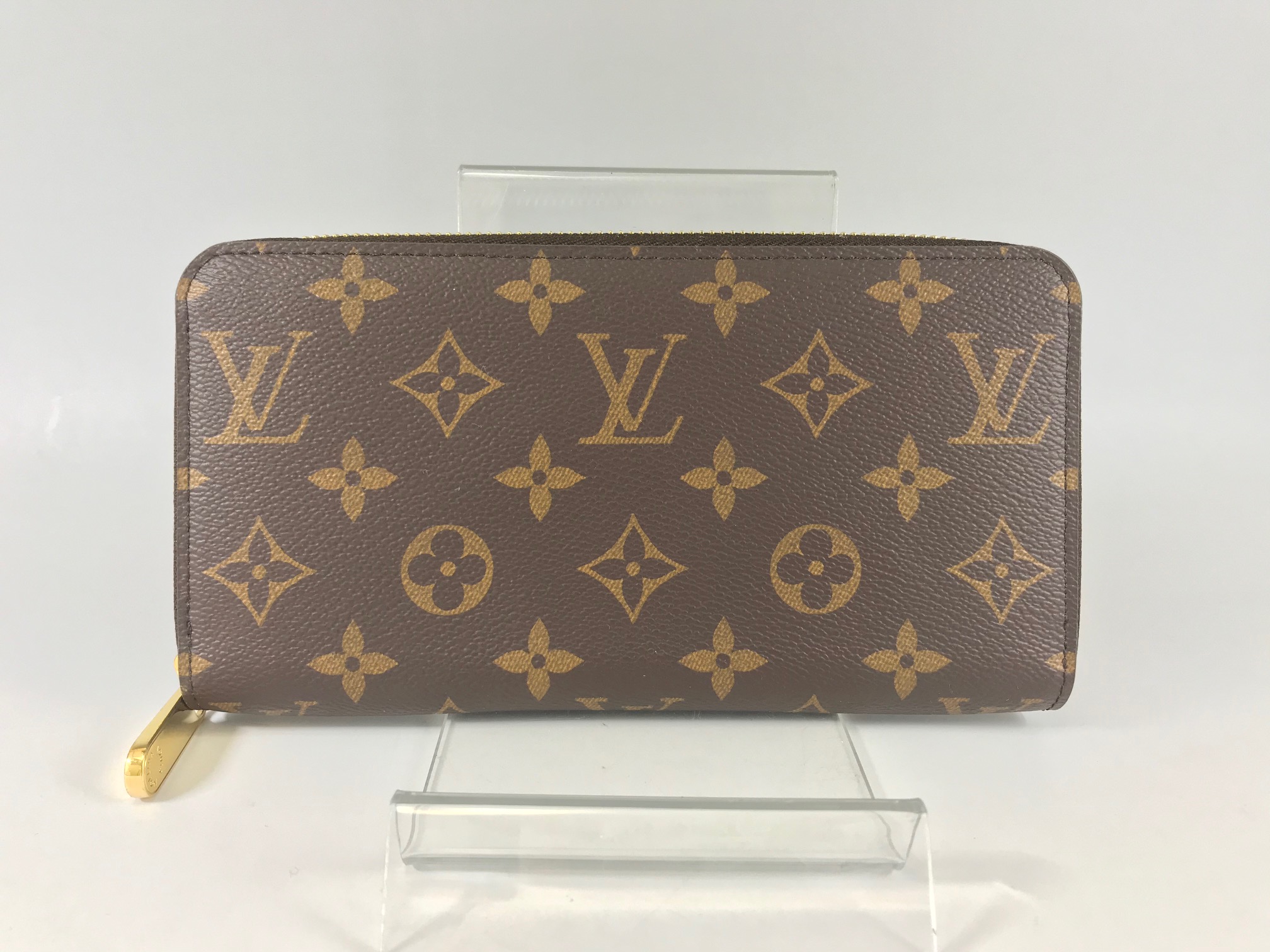 LOUIS VUITTON【ルイヴィトン】モノグラム ジッピーウォレット M61184 画像1