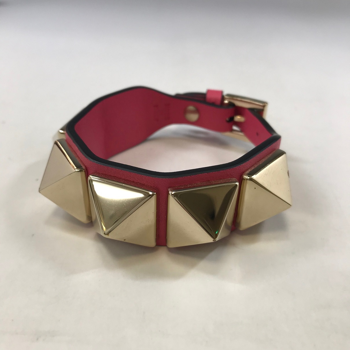 VALENTINO【ヴァレンチノ】スタッズ付きバングル ブレスレット 画像1