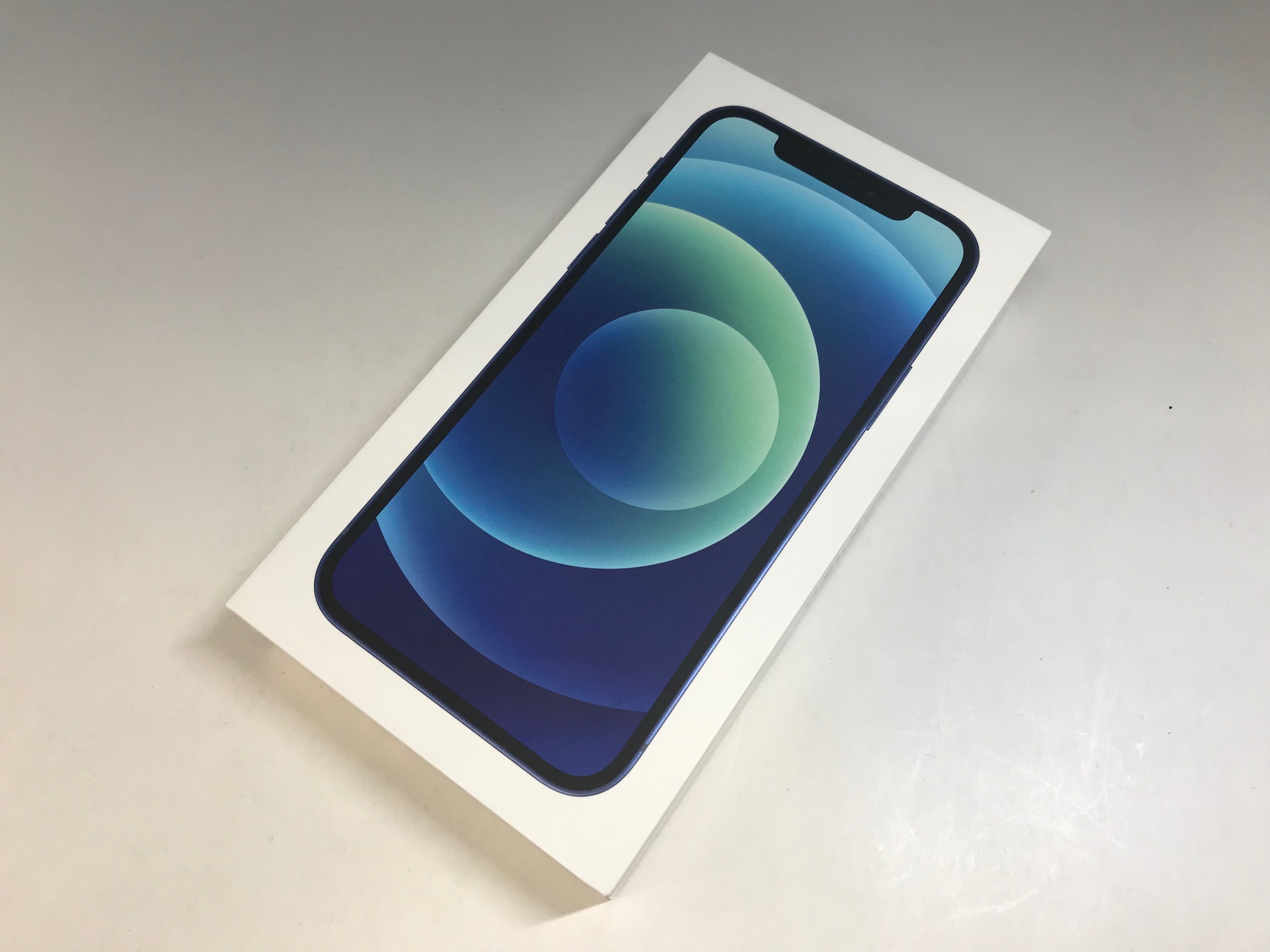 apple iPhone12 128GB ブルー Softbank 画像1