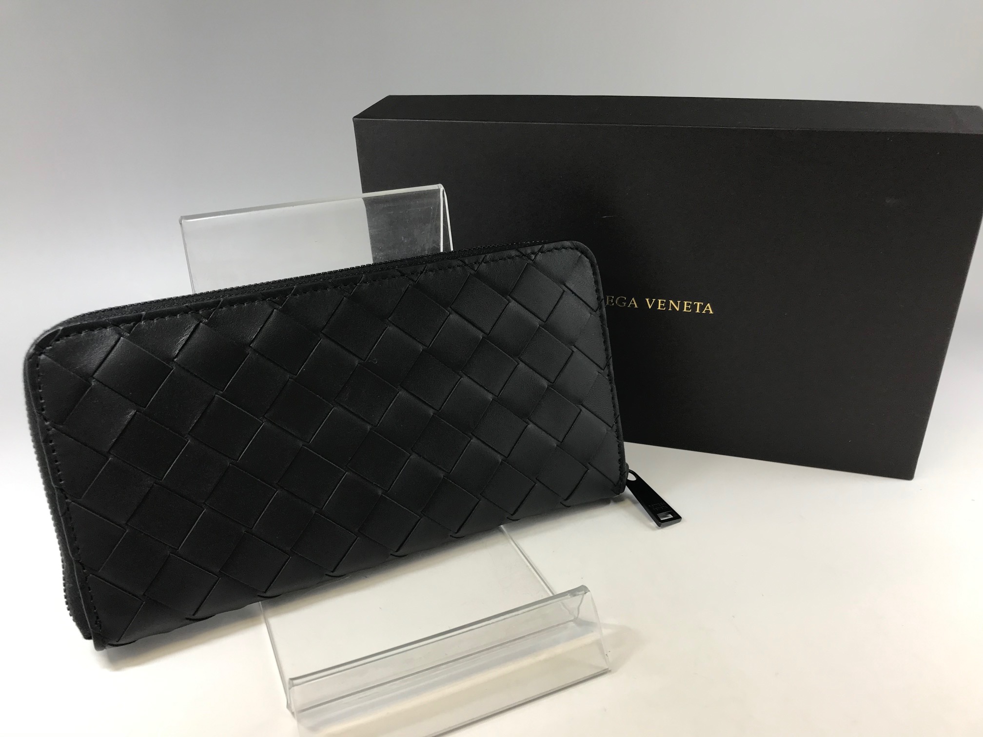 Bottega Veneta 【ボッテガヴェネタ】 イントレチャート ラウンドファスナー長財布 画像1