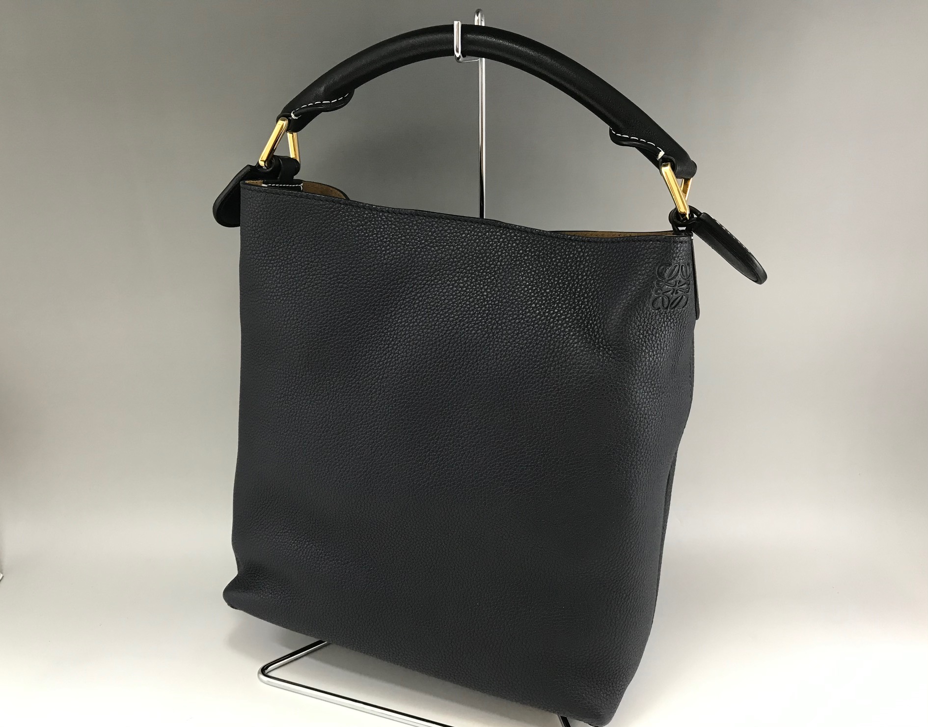 LOEWE 【ロエベ】 ショルダーストラップ付 ハンドバッグ 画像1