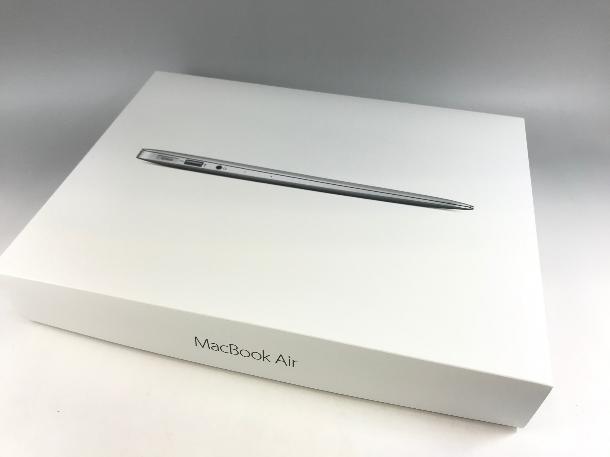 MacBook Air【マックブックエアー】 13-inch Early 2015 A1466 256GB MJVG2LL/A 画像1