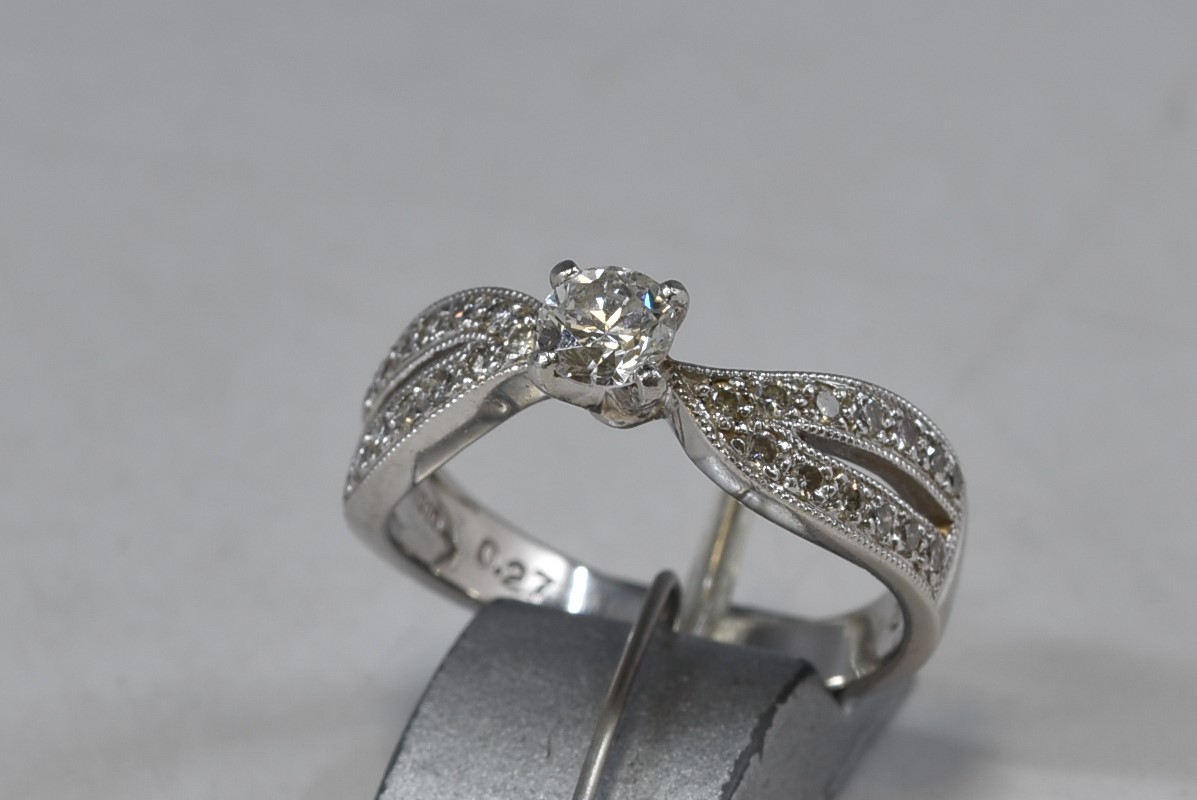 指輪 Pt900 ダイヤモンド 画像1