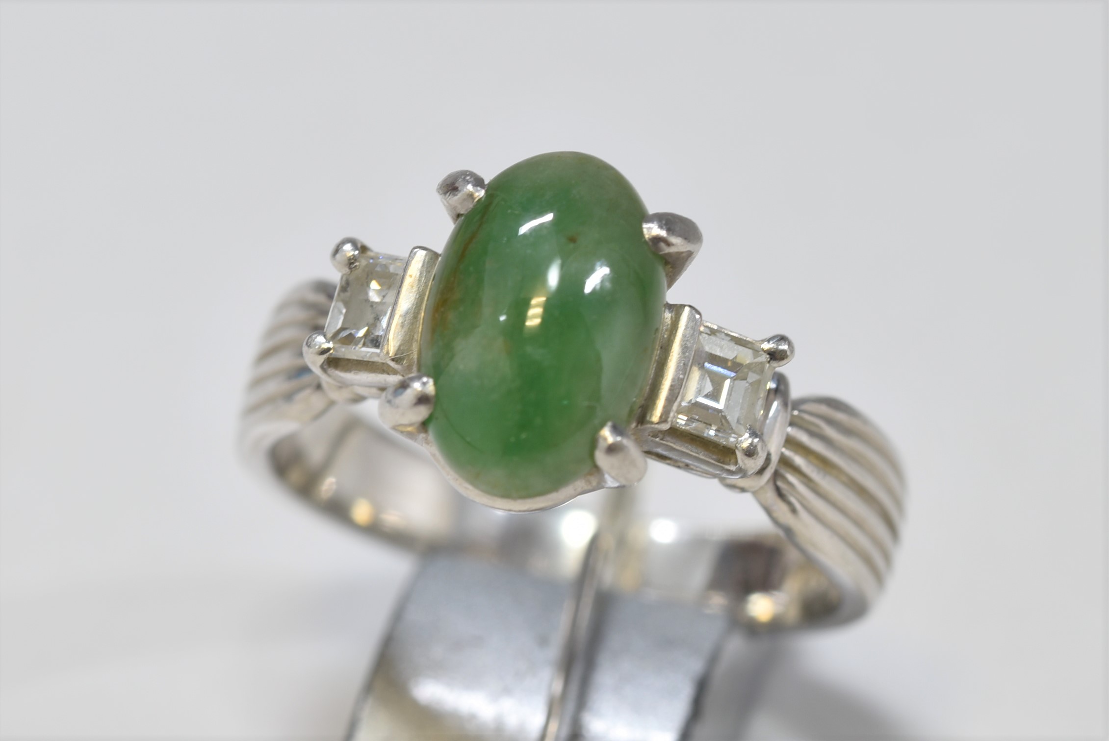 Pt900 プラチナ 翡翠(ヒスイ) ダイヤモンド 指輪 画像1