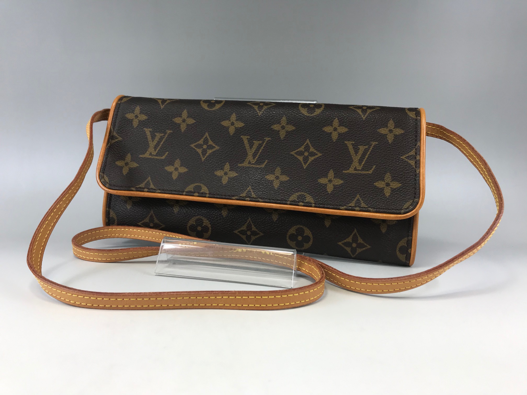 LOUIS VUITTON【ルイヴィトン】モノグラム ポシェットツインGM M51852 画像1
