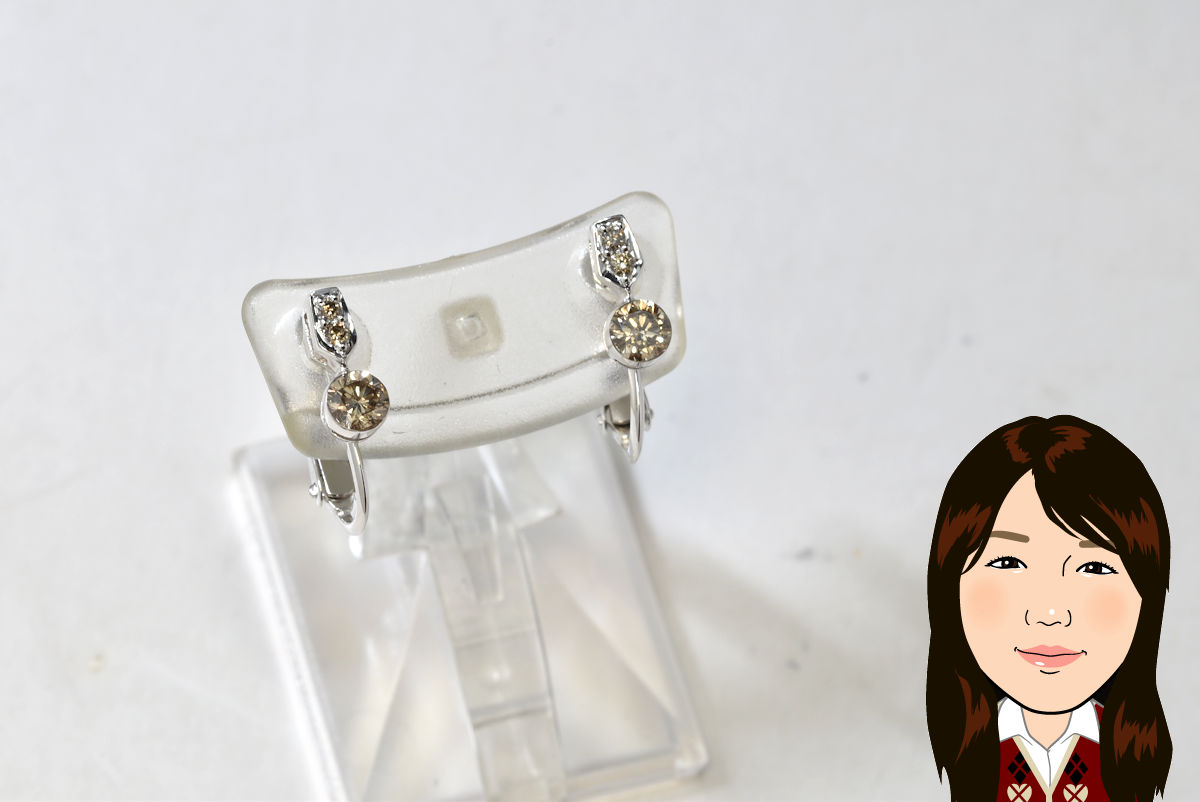K18WG 18金ホワイトゴールド ブラウンダイヤモンド イヤリング 画像1