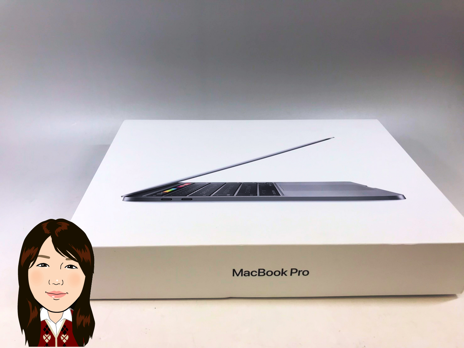 MacBook Pro 【マックブックプロ】 13インチ Mid2020 256GB 画像1