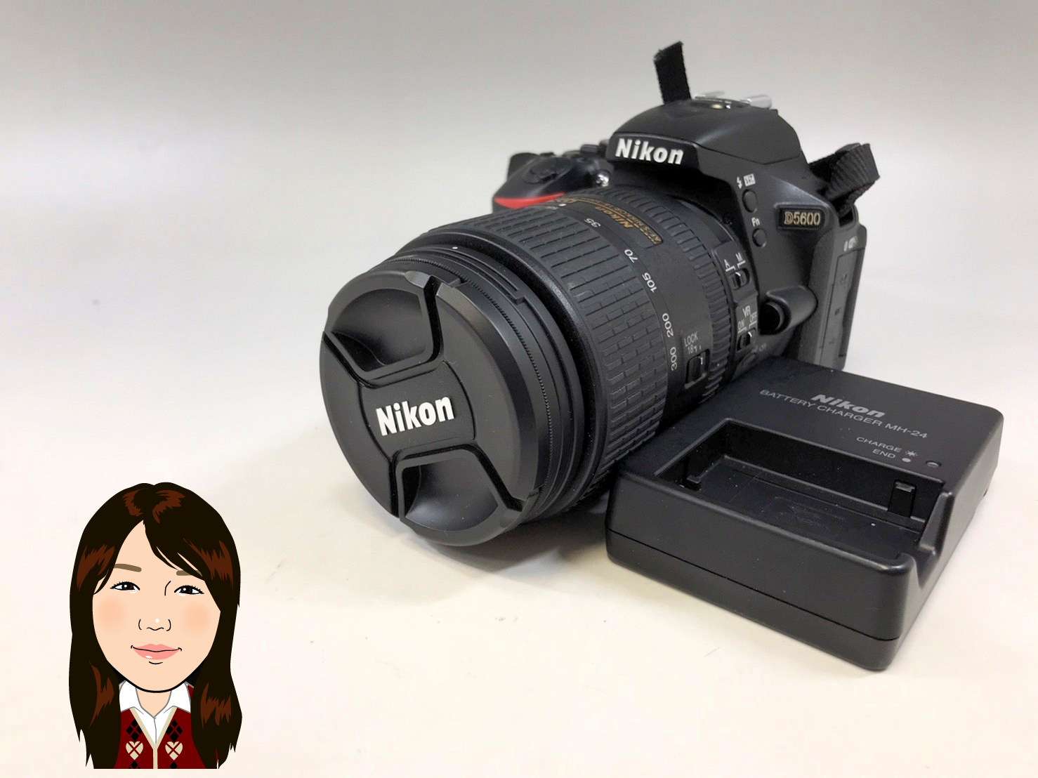 Nikon 【ニコン】 カメラボディD5600 レンズAF-S DX NIKKOR 18-300mm 画像1